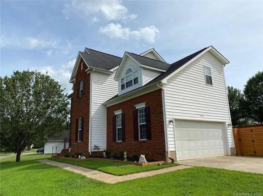 Family Friendly 3 Bed/R Home, Free Parking / Wi-Fi Charlotte Holiday home